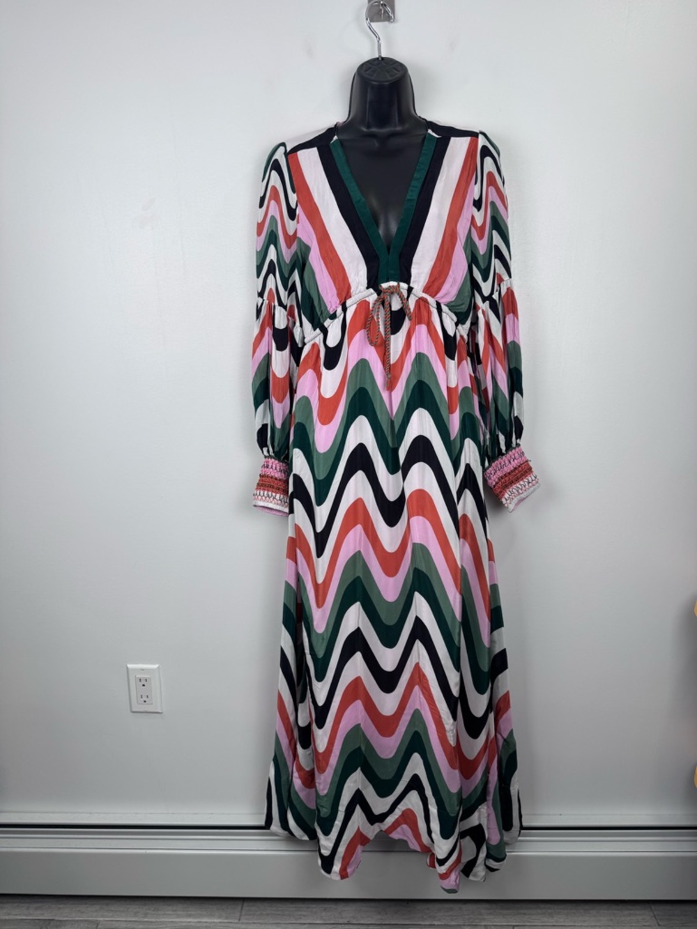 Farm Rio Women Wave Gradient Maxi Dress Size Medium